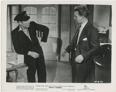 Richard Arlen and Donald Houston in Devil's Harbor (1954)