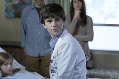 Freddie Highmore, Meghan Gardiner, and Britt Loder in The Good Doctor (2017)