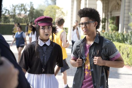 Lyrica Okano and Rhenzy Feliz in Runaways (2017)