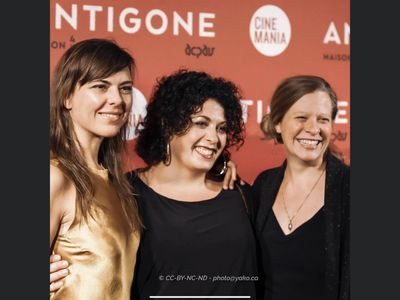 Sophie Deraspe, Natalie Tannous, Isabelle Couture au lancement d’Antigone au théêtre Outremont à montréal le 5 novembre 