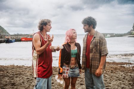 José Condessa, Rodrigo Tomás, and Helena Caldeira in Turn of the Tide (2023)