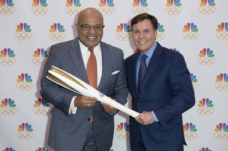 Bob Costas and Mike Tirico in PyeongChang 2018: XXIII Olympic Winter Games (2018)