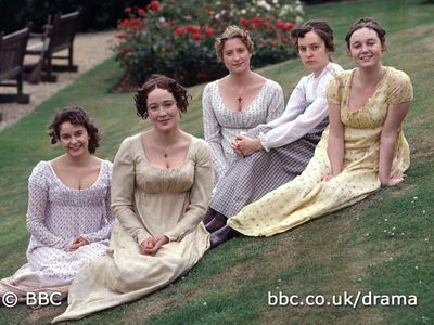 Jennifer Ehle, Lucy Briers, Susannah Harker, Polly Maberly, and Julia Sawalha in Pride and Prejudice (1995)