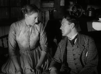 Alec Guinness and Veronica Turleigh in The Promoter (1952)