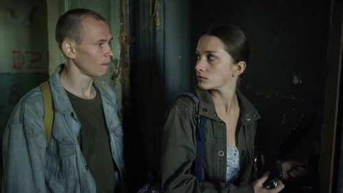 Pyotr Logachev and Varvara Shcherbakova in Ten (2017)