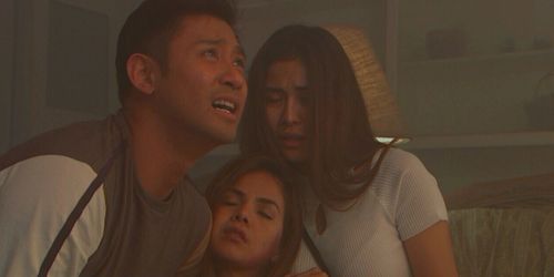 Patricia Javier, Rocco Nacino, and Sanya Lopez in Haplos (2017)