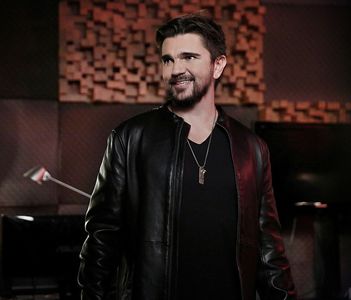 Juanes in Jane the Virgin (2014)