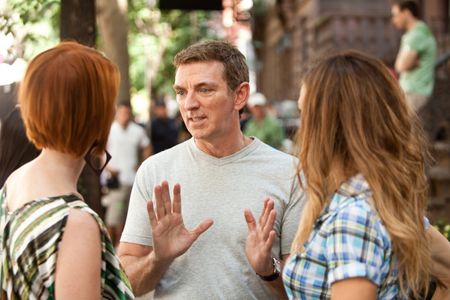 Sarah Jessica Parker, Michael Patrick King, and Cynthia Nixon in Sex and the City 2 (2010)