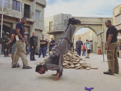 Doing a yoga inversion in between setups on Shooter - Season 02, Episode 02: Remember the Alamo