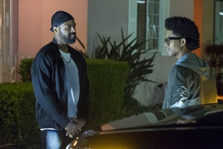 DeVaughn Nixon and Rhenzy Feliz in Runaways (2017)