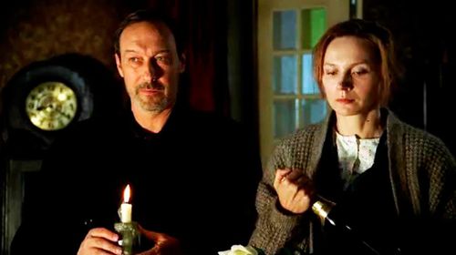 Irina Kupchenko and Oleg Yankovskiy in Come Look at Me (2001)