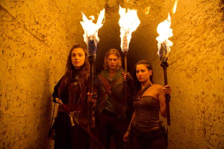 Ivana Baquero, Austin Butler, and Poppy Drayton in The Shannara Chronicles (2016)