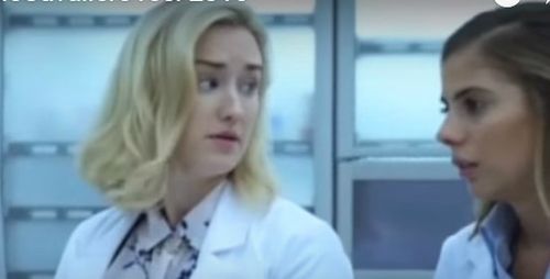 Julie Cavaliere and Ashley Johnson in Blindspot