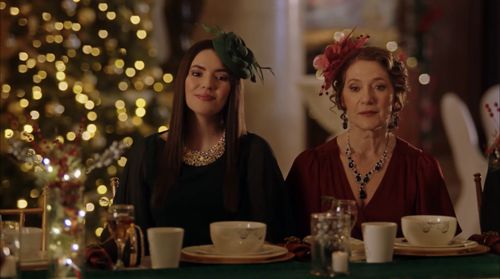 Still of Celeste Bruno and Sarah Orenstein in Unforgettable Christmas