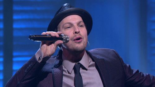 Gavin DeGraw in Conan (2010)