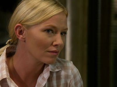 Kelli Giddish in Chase (2010)