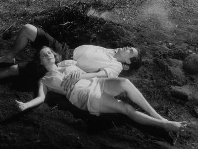 Barbro Kollberg and Birger Malmsten in It Rains on Our Love (1946)