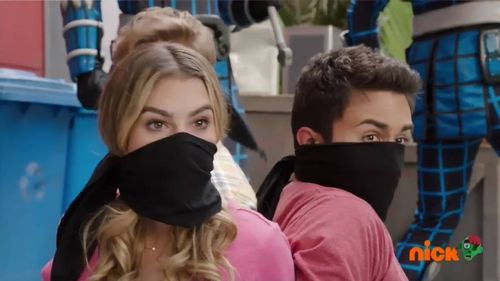 Chrysti Ane and William Shewfelt in Power Rangers Ninja Steel (2017)