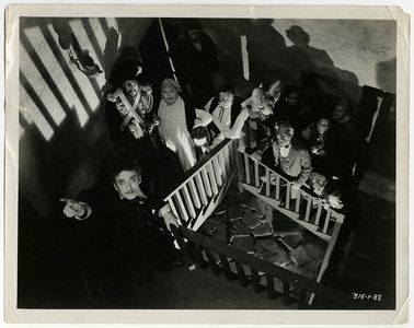 Leon Ames, Herman Bing, Agostino Borgato, Betty Ross Clarke, Harry Holman, and Brandon Hurst in Murders in the Rue Morgu