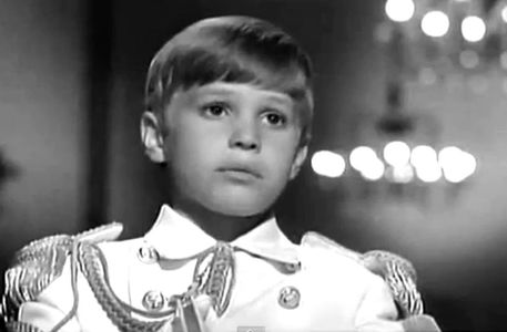 Pedro Mari Sánchez in La gran familia (1962)