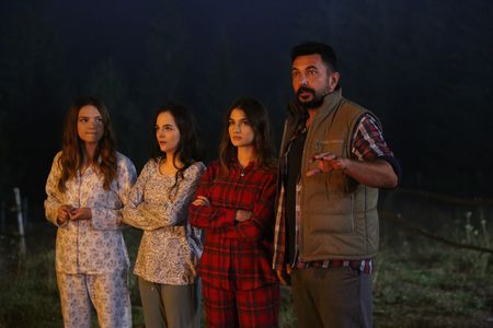 Nilsu Berfin Aktas, Aslihan Kapansahin, Toygan Avanoglu, and Gizem Günes in Kuzey Yildizi (2019)