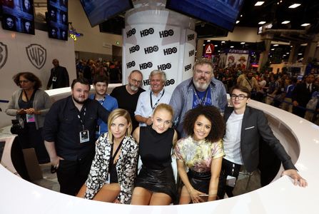 Liam Cunningham, Conleth Hill, Nathalie Emmanuel, Isaac Hempstead Wright, Iwan Rheon, Faye Marsay, Sophie Turner, Kristi