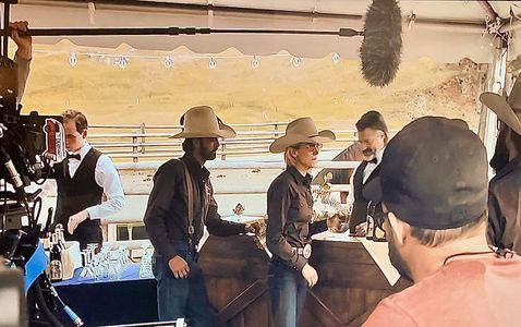 WIth Jen Landon, Ryan BIngham & Denim Richards in the season 5 premiere of YELLOWSTONE