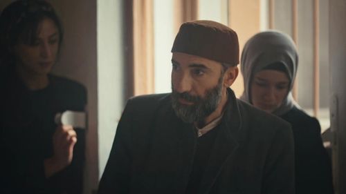 Mert Turak in Kizil Goncalar (2023)