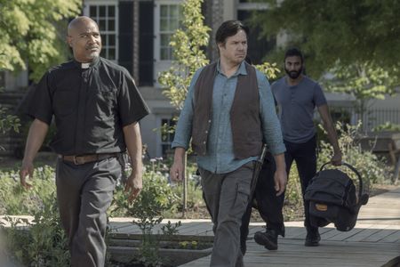 Seth Gilliam, Josh McDermitt, and Avi Nash in The Walking Dead (2010)