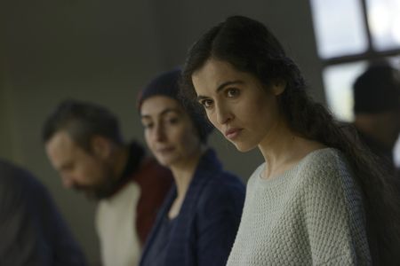 Sílvia Pérez Cruz in Cerca de tu casa (2016)