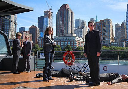 Gary Sinise, Melina Kanakaredes, Kieran Campion, and Mike Serlin in CSI: NY (2004)