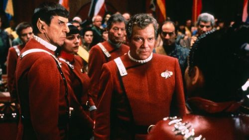 Kim Cattrall, Walter Koenig, Leonard Nimoy, William Shatner, DeForest Kelley, Rosanna DeSoto, and Darryl Henriques in St