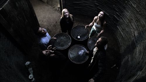 Linden Ashby, Lori Heuring, Joe Egender, Julian Rojas, and Lea Kohl in Hunger (2009)