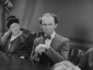 Roscoe Ates and Kate Price in Ladies of the Jury (1932)