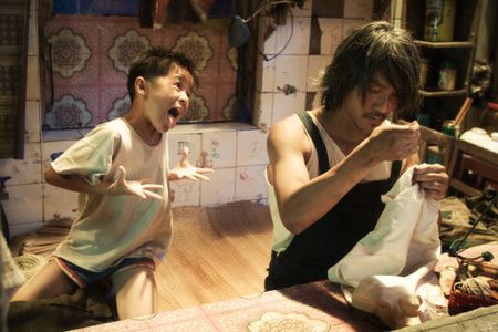 Stephen Chow and Jiao Xu in CJ7 (2008)