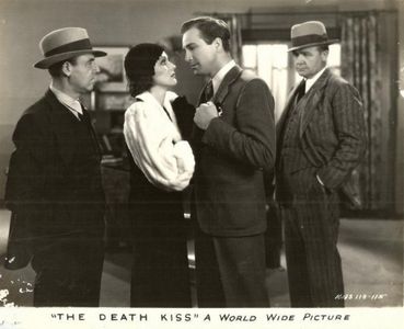 Adrienne Ames, Wade Boteler, David Manners, and John Wray in The Death Kiss (1932)