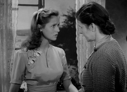 Inga Landgré and Dagny Lind in Crisis (1946)