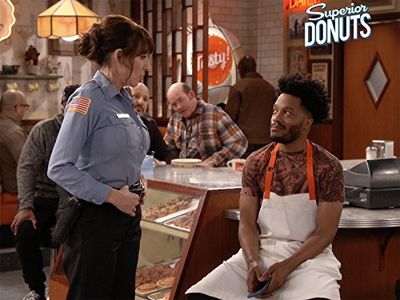 Katey Sagal, Maz Jobrani, David Koechner, and Jermaine Fowler in Superior Donuts (2017)