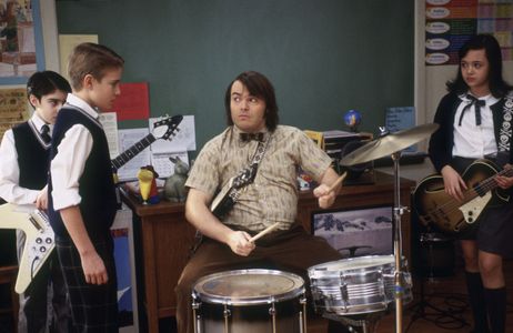 Jack Black, Kevin Alexander Clark, Joey Gaydos Jr., and Rivkah Reyes in School of Rock (2003)