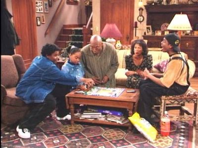 Kel Mitchell, Vanessa Baden, Ken Foree, Teal Marchande, and Kenan Thompson in Kenan & Kel (1996)