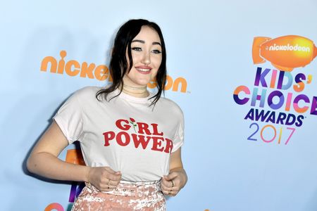 Noah Cyrus at an event for Nickelodeon Kids' Choice Awards 2017 (2017)