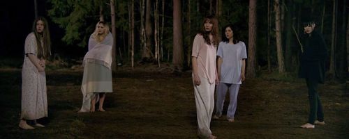 Irma von Platen, Josefin Asplund, Miranda Frydman, Helena Engström, and Leona Axelsen in The Circle (2015)