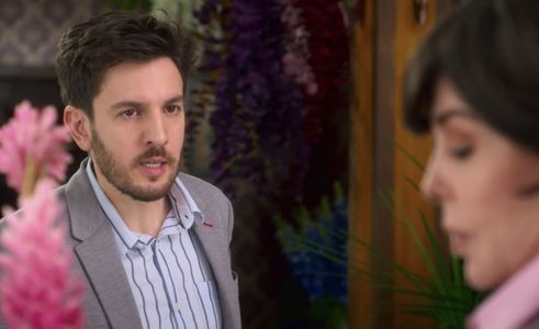 Francisco de la Reguera in The House of Flowers (2018)