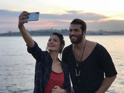 Demet Özdemir and Can Yaman in Erkenci Kus (2018)