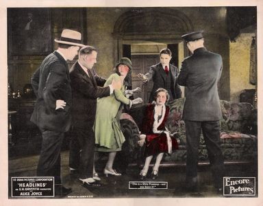 Virginia Lee Corbin, Alice Joyce, Malcolm McGregor, Harry T. Morey, and Elliott Nugent in Headlines (1925)