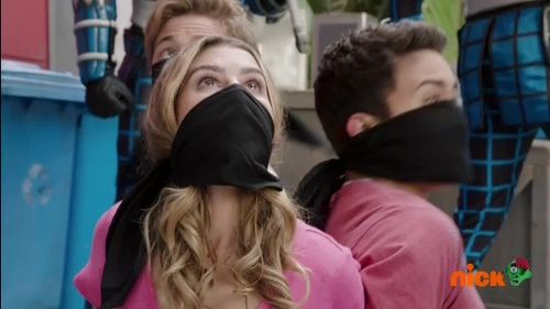 Chrysti Ane and William Shewfelt in Power Rangers Ninja Steel (2017)