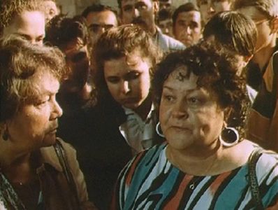 Neonila Gnepovskaya and Agafya Bolotova in Decay (1990)