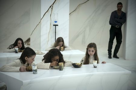 Rebeka Rea, Réka Egedi, and Lana Elizabeth Hobson-Borcván in Emerald City (2016)