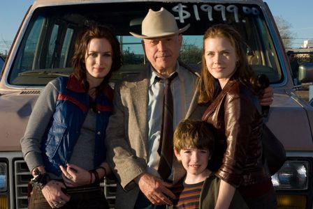 Alan Arkin, Amy Adams, Emily Blunt, and Jason Spevack in Sunshine Cleaning (2008)