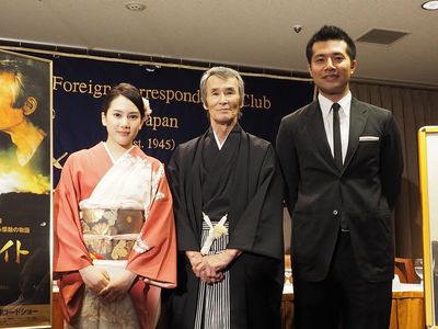 Ken Ochiai with Chihiro Yamamoto and Seizo Fukumoto